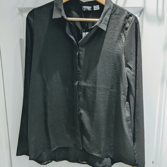 Noisy May back slit black Shirt - Picture 2 of 5